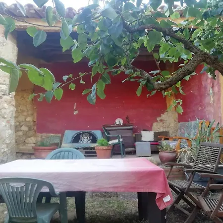 Masia Cal Lari Kır Evi *