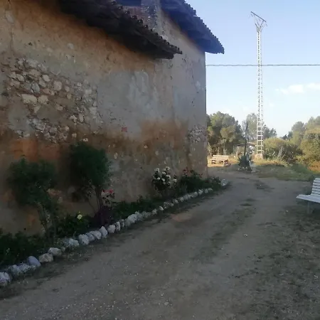 Masia Cal Lari *